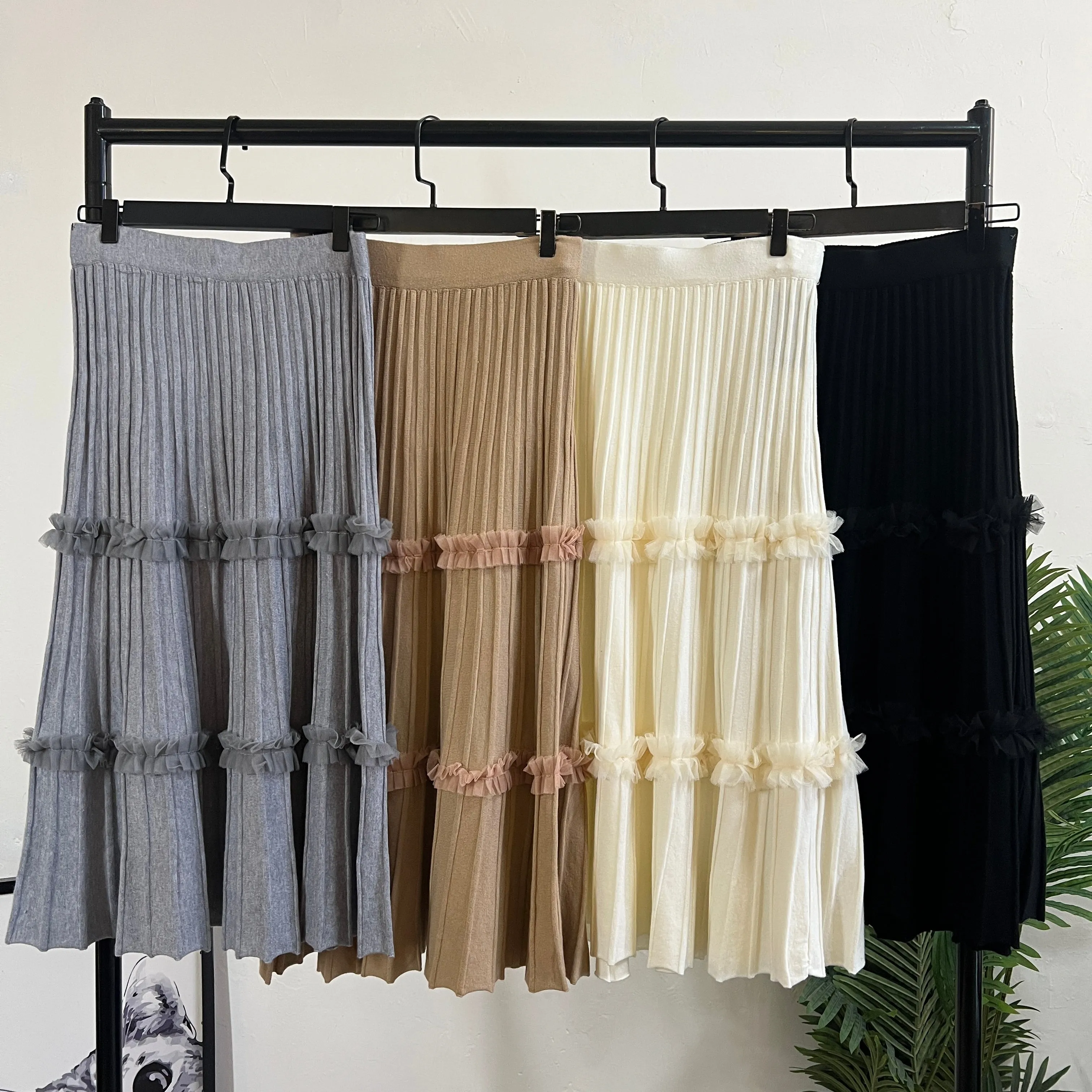 241720 - Knit Skirt