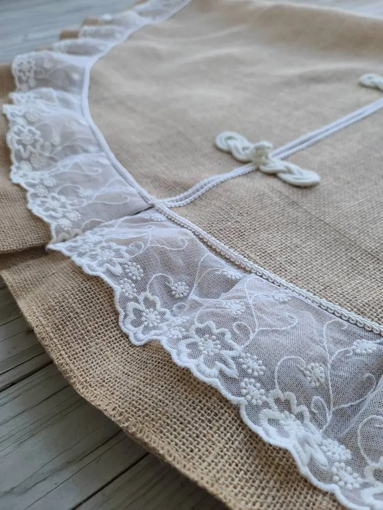 Burlap & Lace Christmas Tree Skirt