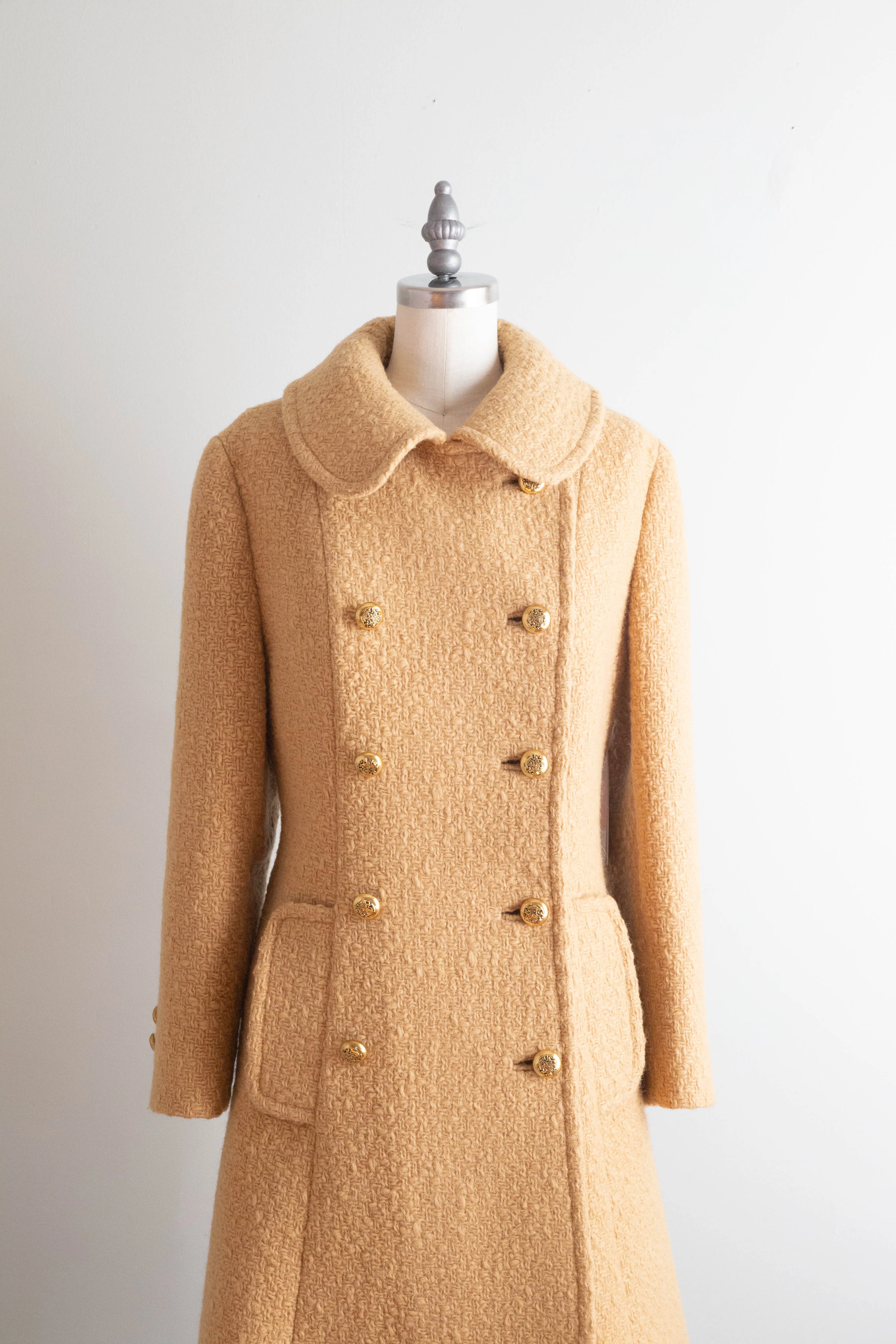Fabulous 1960's Camel Color Woven Wool Coat By Dumas / Medium