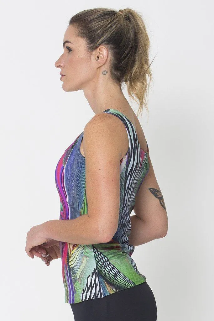 Holographic Active Tank