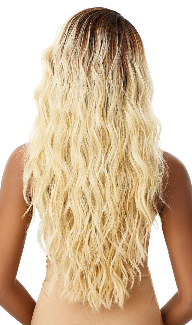 Outre Lacefront Wig | Melted Hairline | Ria